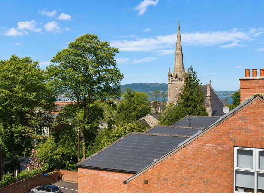 Apt 14, Church Court, Church Road, Holywood, BT18 9FP