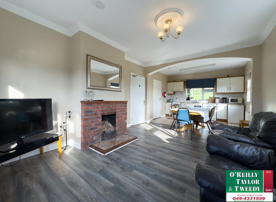 Clonandra Cottages, 1,2,3,4,5 & 6 Clonandra, Redhills, H14VN51