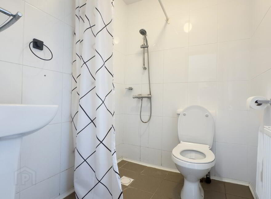 Clonandra Cottages, 1,2,3,4,5 & 6 Clonandra, Redhills, H14VN51