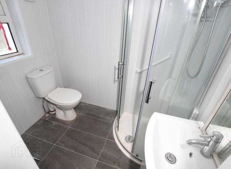 1 Springvale Road, Ballywalter, Newtownards, BT22 2PE