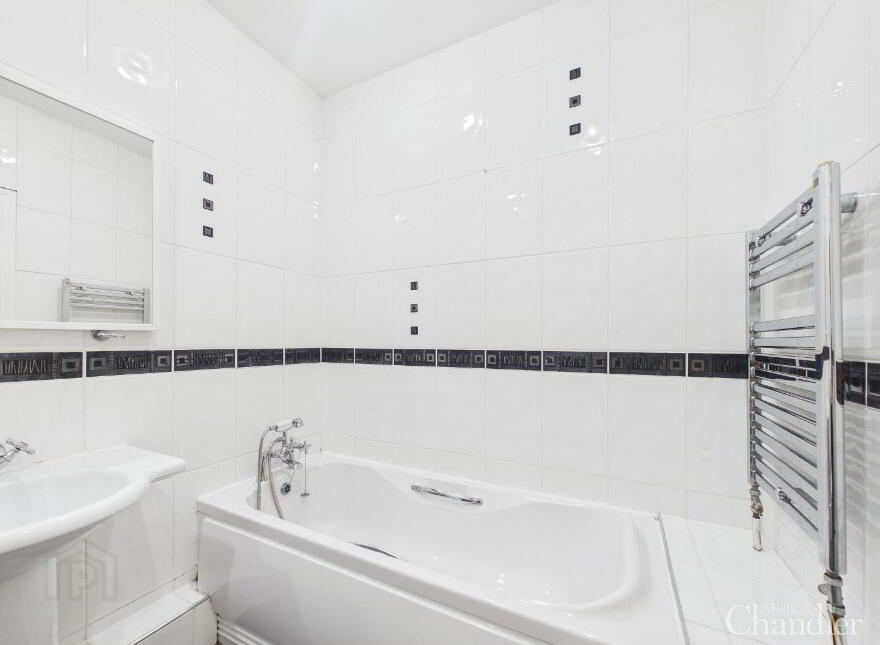 34 Castlegrange, Belfast, BT5 7GT