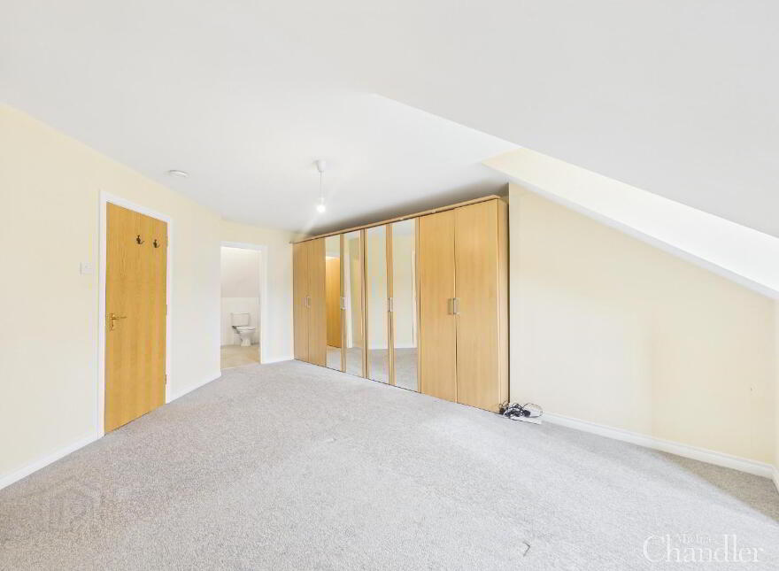 34 Castlegrange, Belfast, BT5 7GT