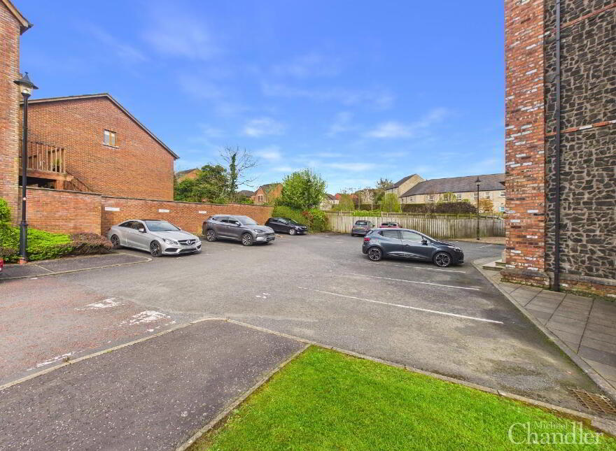 34 Castlegrange, Belfast, BT5 7GT