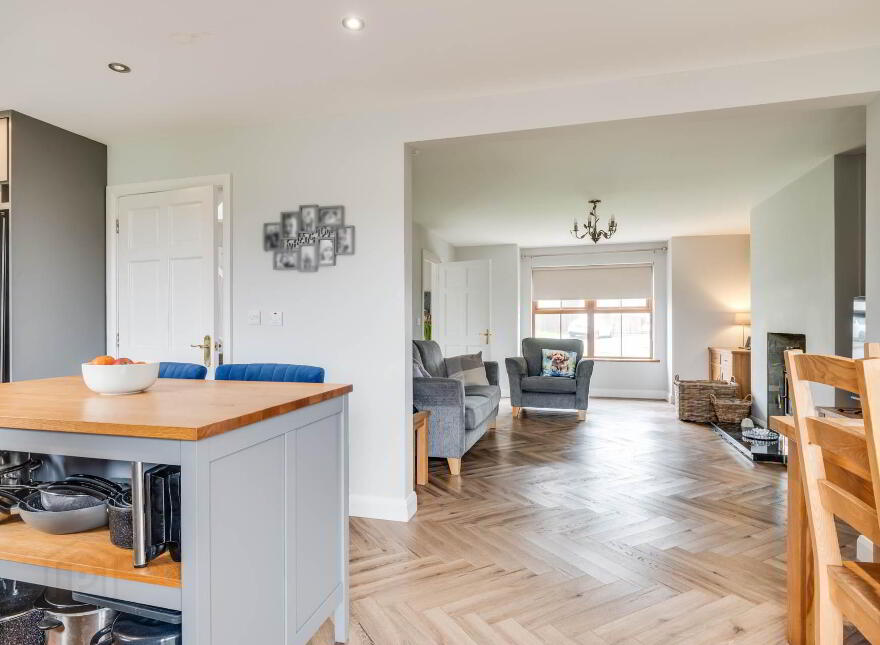 24 The Commons, Bellanaleck, Enniskillen, BT92 2BD