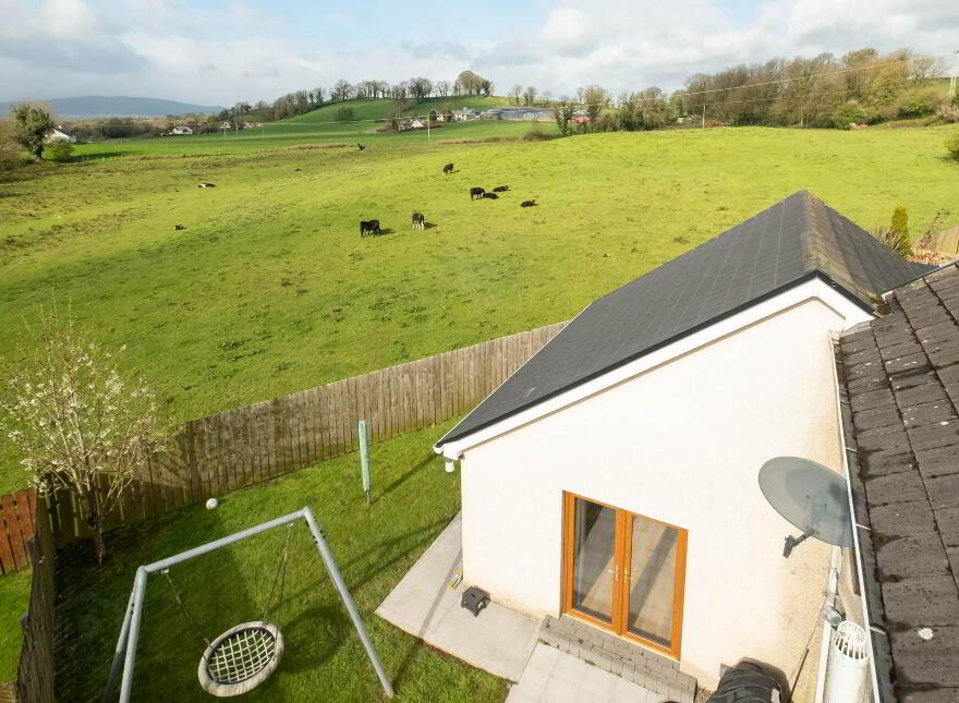 24 The Commons, Bellanaleck, Enniskillen, BT92 2BD