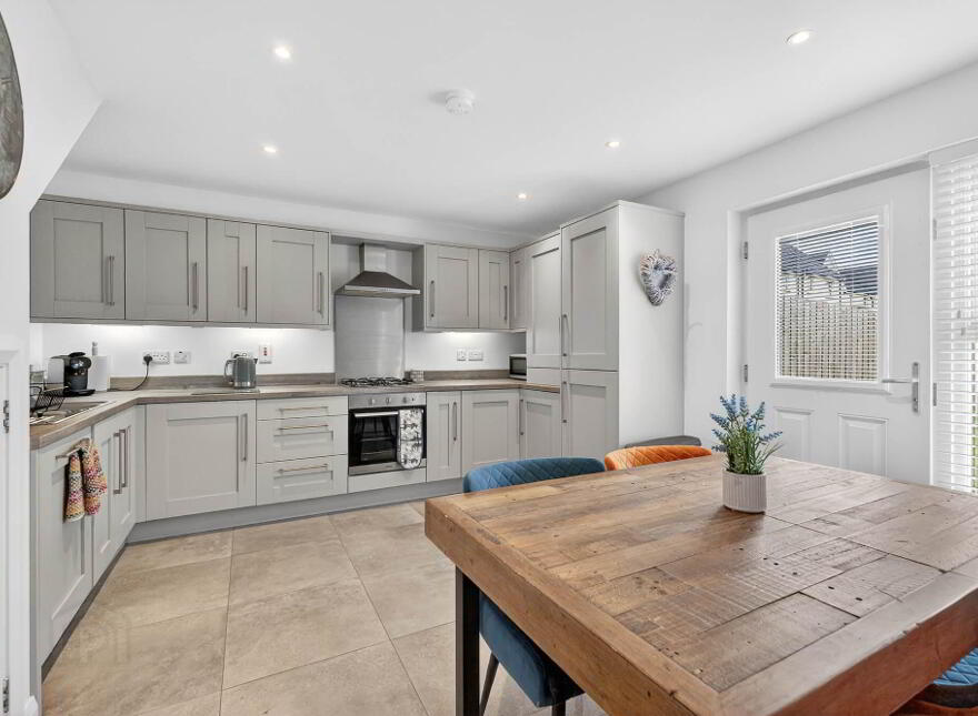 37 Ayrshire Gardens, Lisburn, BT28 2EL