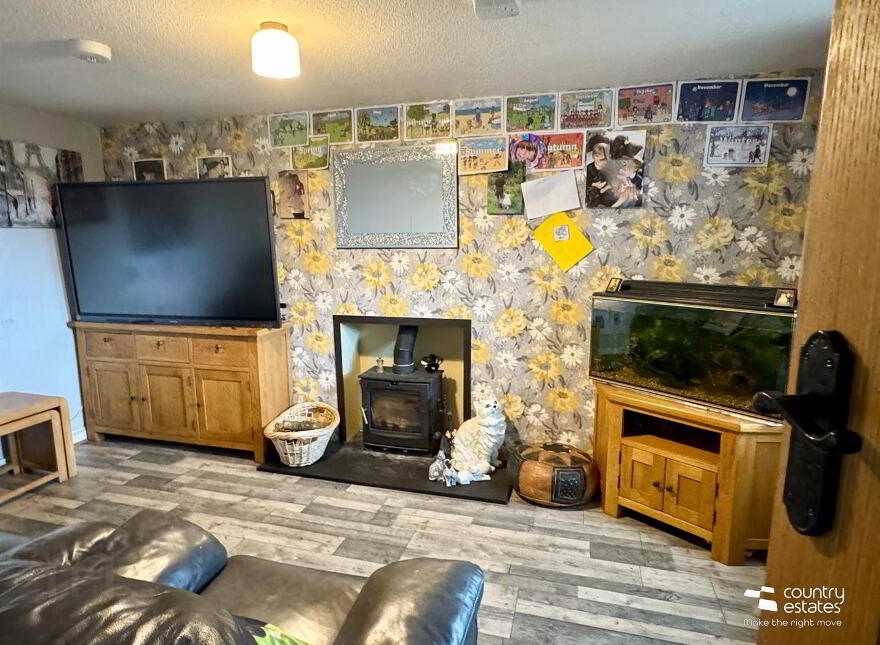 64 Ballygowan Road, Ballyclare, BT39 9UR