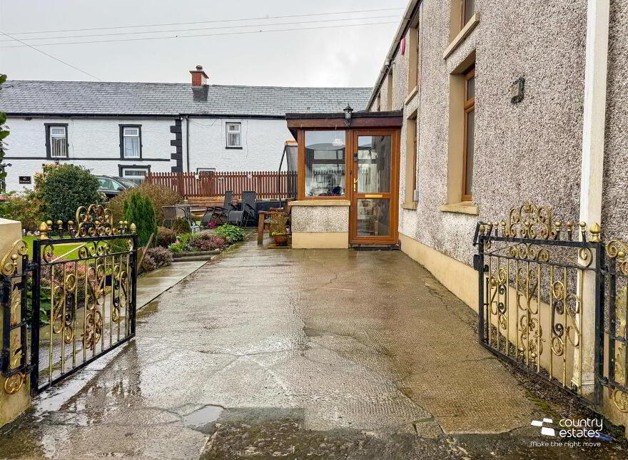 64 Ballygowan Road, Ballyclare, BT39 9UR