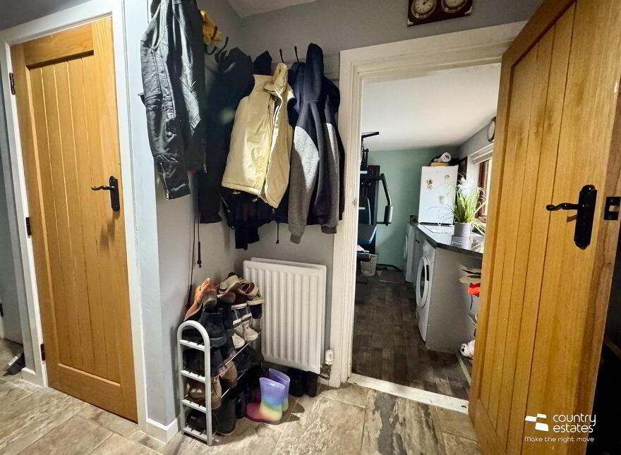 64 Ballygowan Road, Ballyclare, BT39 9UR