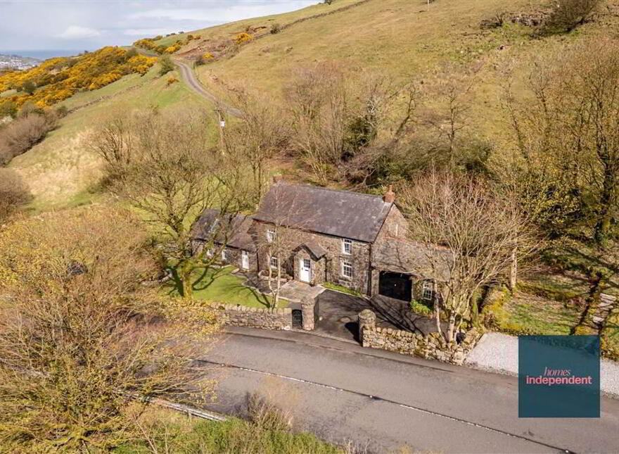 170 Ballymena Road, Carnlough, BT44 0LD