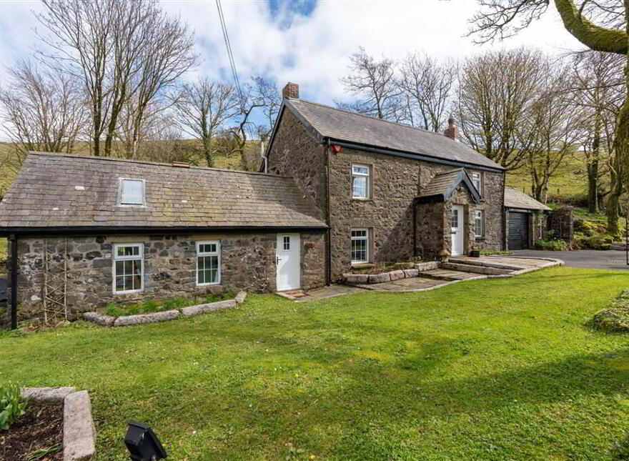 170 Ballymena Road, Carnlough, BT44 0LD