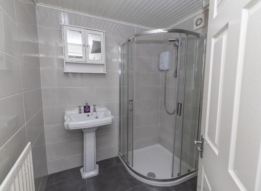 13 Marie Villas, Warrenpoint, Newry, BT34 3RE
