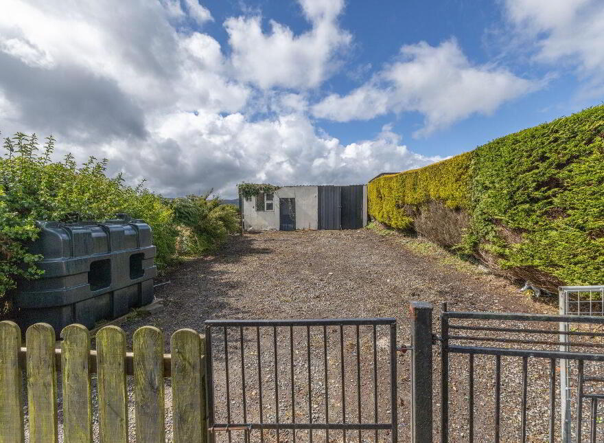 13 Marie Villas, Warrenpoint, Newry, BT34 3RE