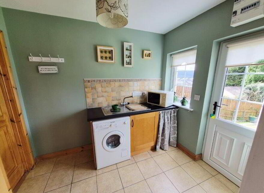 11 Rockview Drive, Manorhamilton, F91E0F6