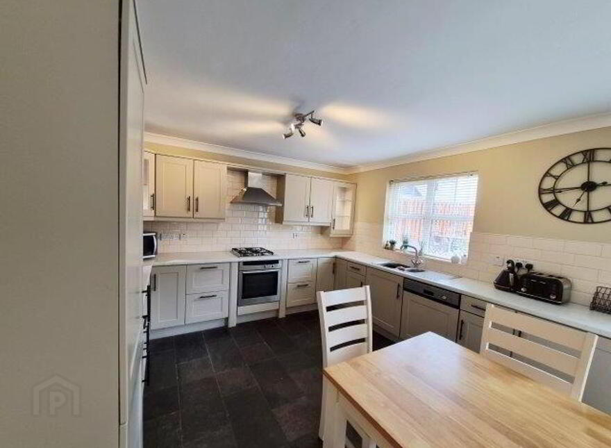 4 Millbank Glen, Dromahair, F91R8C0