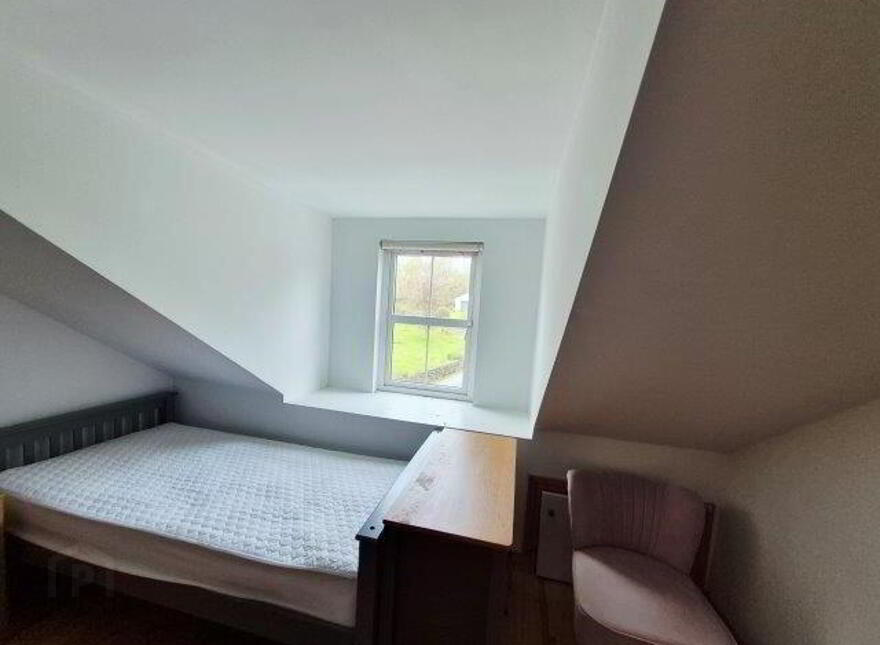 4 Millbank Glen, Dromahair, F91R8C0
