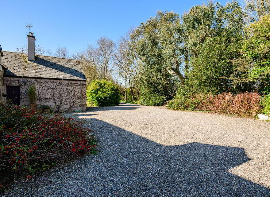 Birchfield House, Fernhill Road, Carrigaline, P43FY83