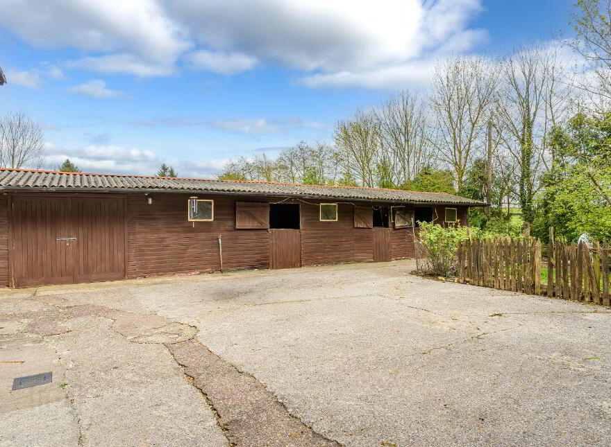 Birchfield House, Fernhill Road, Carrigaline, P43FY83