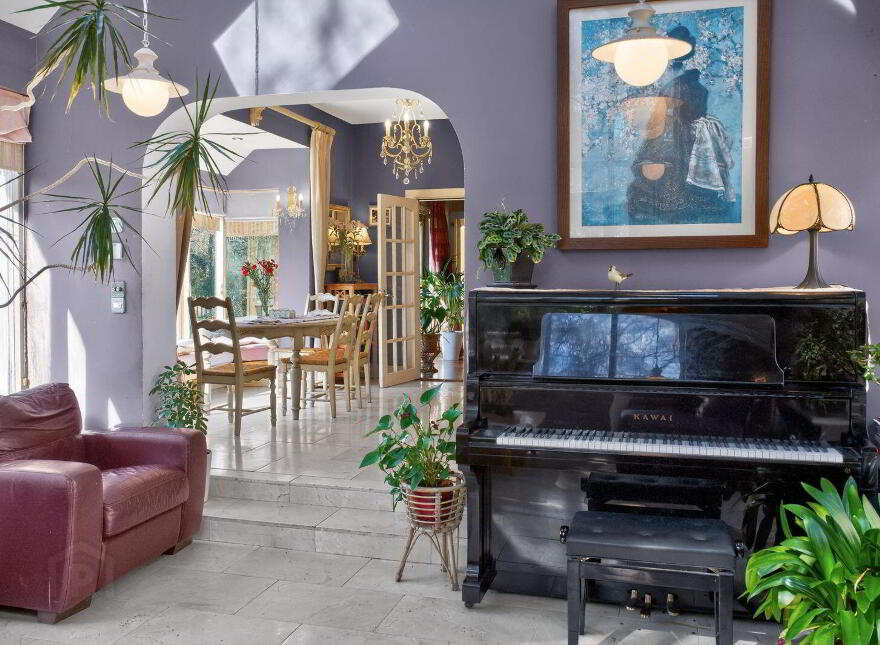 Birchfield House, Fernhill Road, Carrigaline, P43FY83