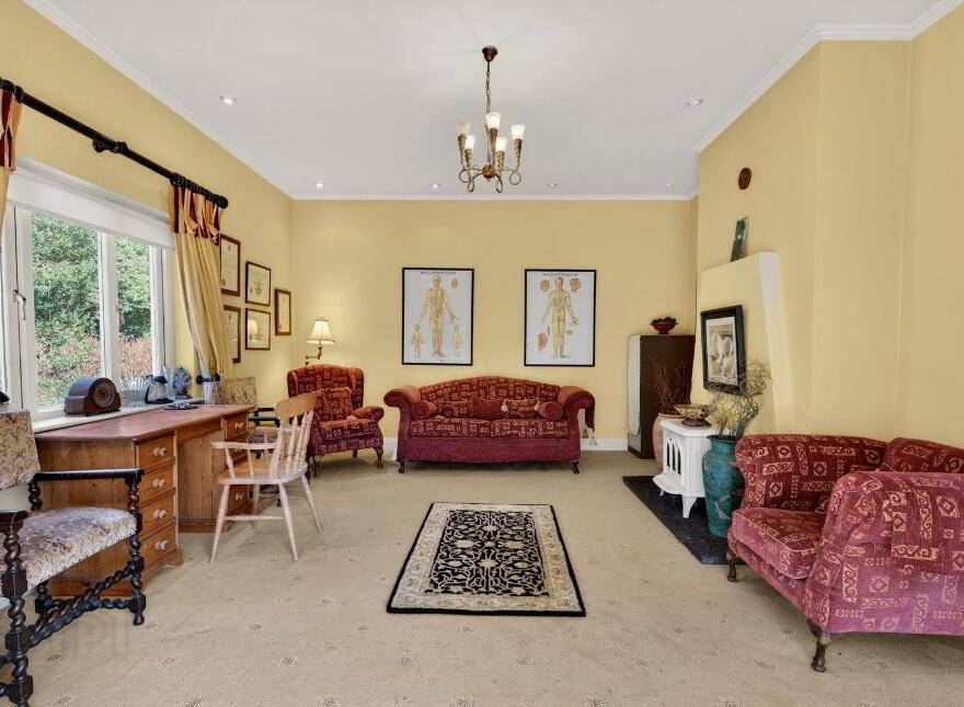 Birchfield House, Fernhill Road, Carrigaline, P43FY83