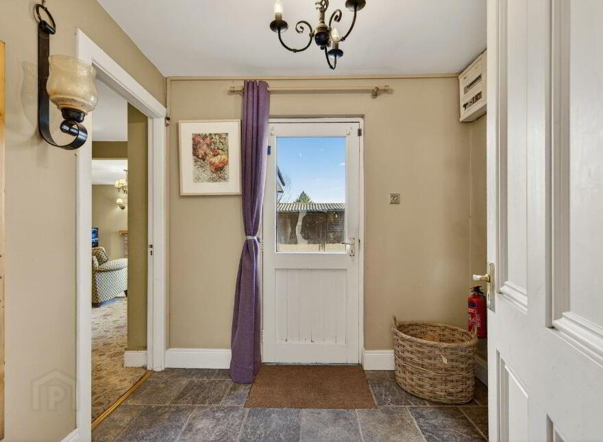 Birchfield House, Fernhill Road, Carrigaline, P43FY83