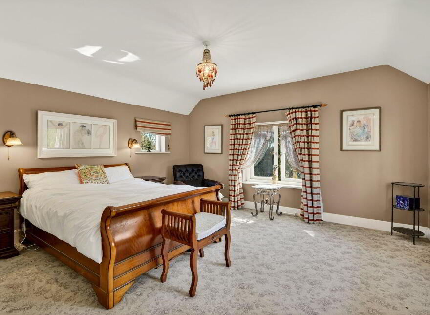 Birchfield House, Fernhill Road, Carrigaline, P43FY83