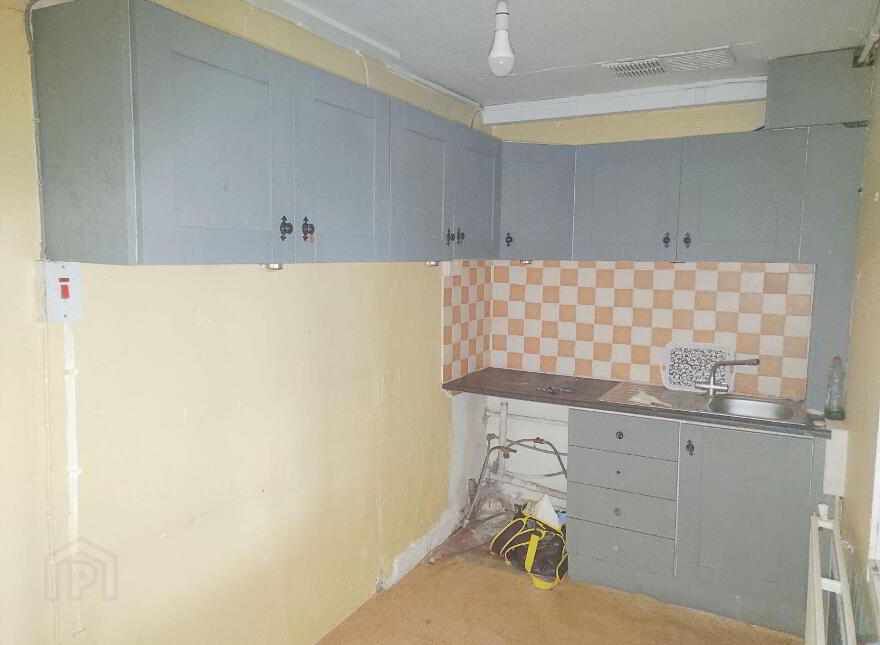 Previously Craughan's Butchers, 33 Hogan Avenue, Kileely, V94W0F8