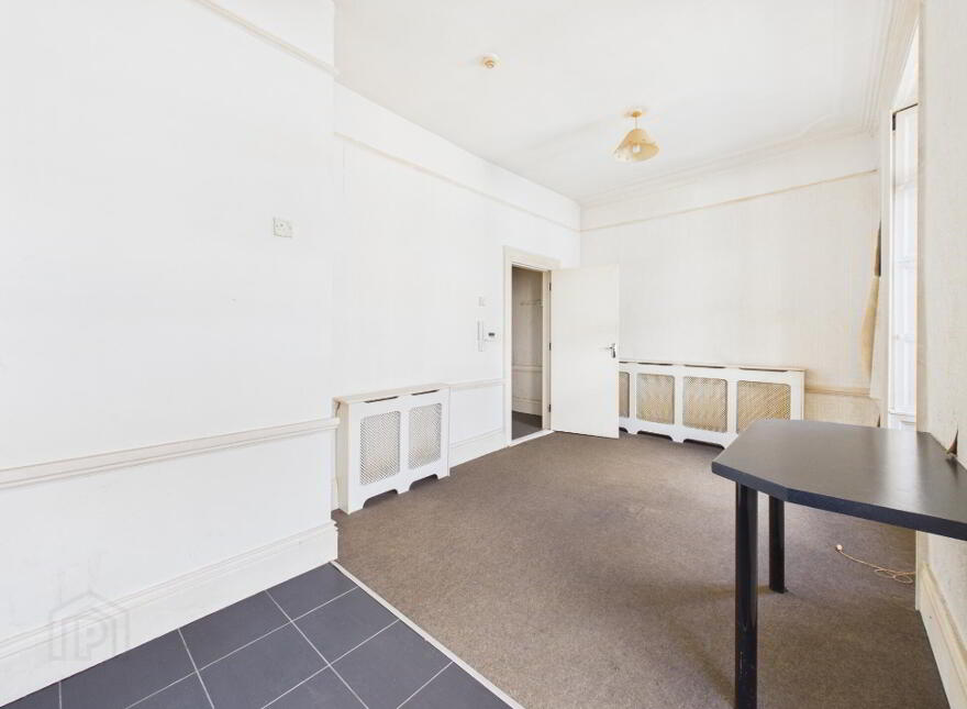 4 Apartments, 6 Henrietta Street, Waterford City Centre, X91P2XE
