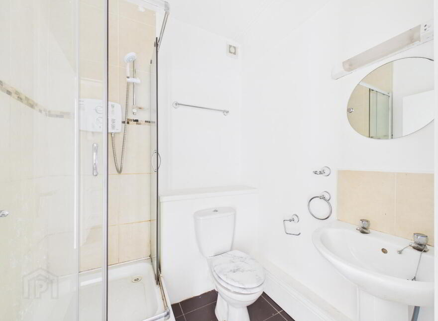 4 Apartments, 6 Henrietta Street, Waterford City Centre, X91P2XE