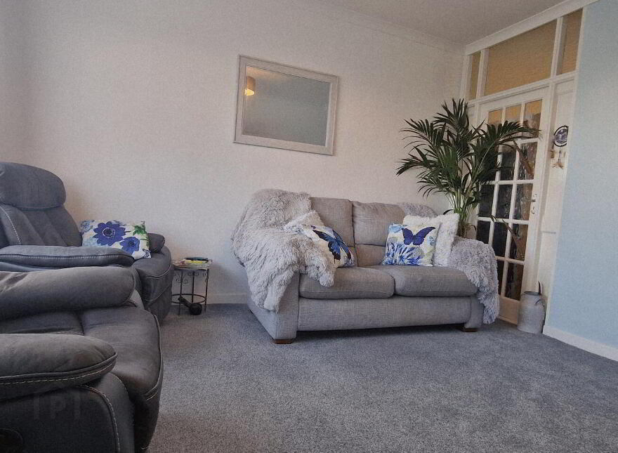 Tullahinell, Ballylongford, V31NV97