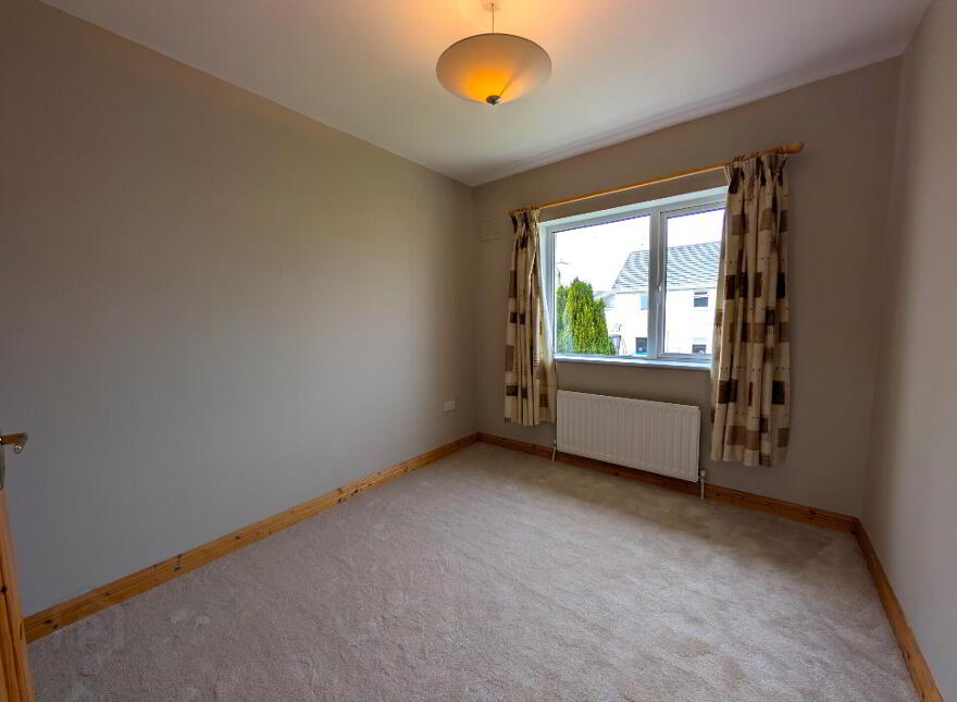 25 Sarsfield Manor, Charlestown, F12KV96