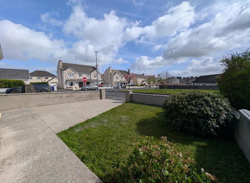 25 Sarsfield Manor, Charlestown, F12KV96
