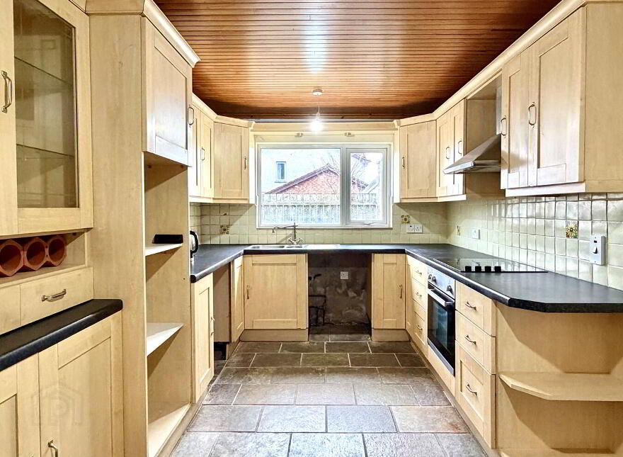 87 Armagh Road, Portadown, BT62 3DN