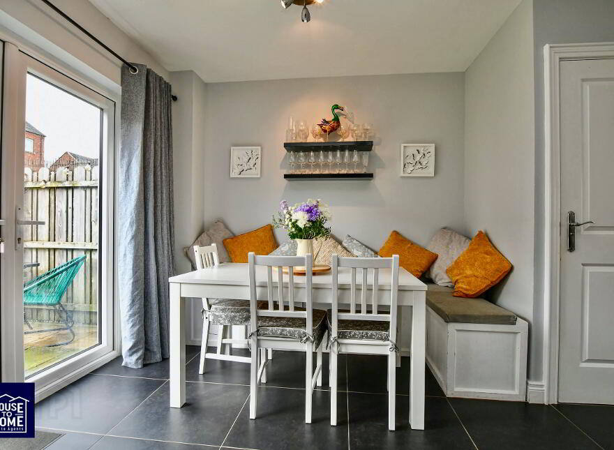 28 Blackrock Drive, Mallusk, Newtownabbey, BT36 4NZ