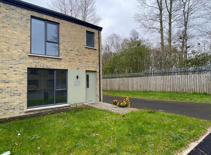 29 Lakeside Gardens, Coleraine, BT52 2FQ