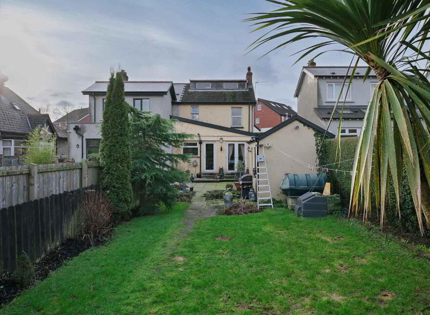 138 Barnetts Road, Belfast, BT5 7BD