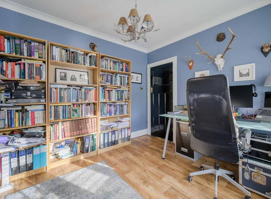138 Barnetts Road, Belfast, BT5 7BD