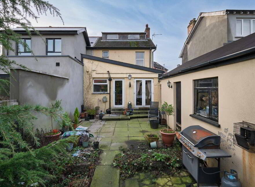 138 Barnetts Road, Belfast, BT5 7BD