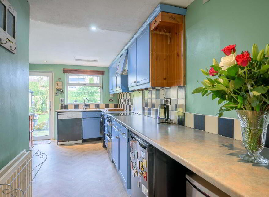 138 Barnetts Road, Belfast, BT5 7BD