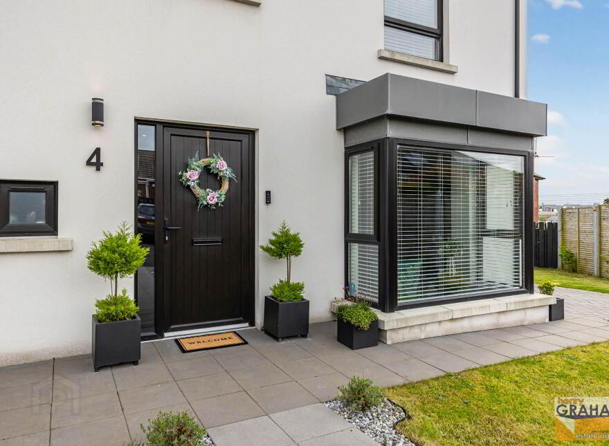 4 Knockbracken Gardens, Carryduff, Belfast, BT8 8FQ