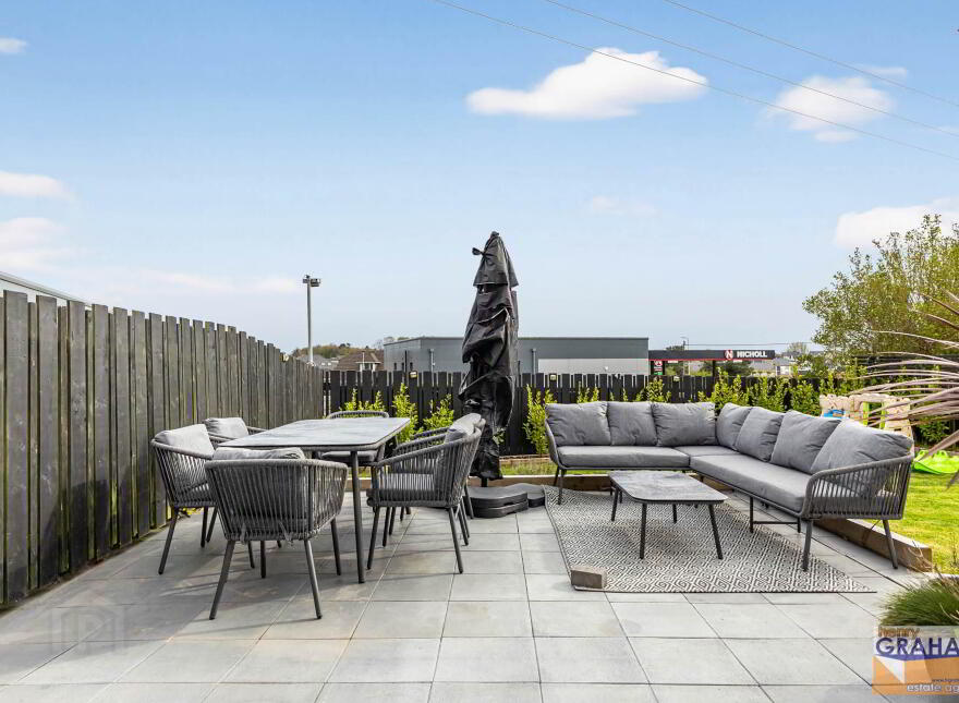 4 Knockbracken Gardens, Carryduff, Belfast, BT8 8FQ