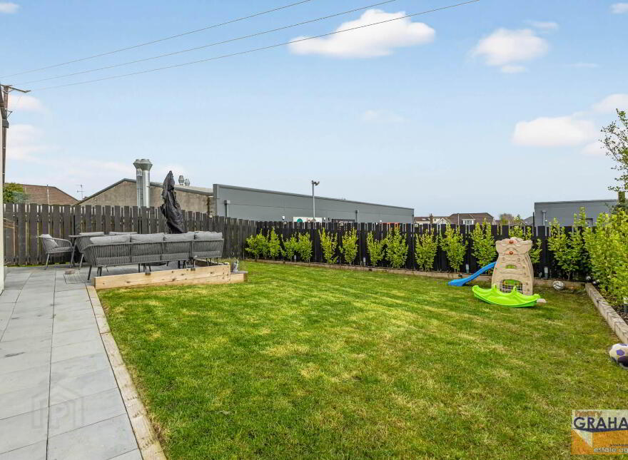 4 Knockbracken Gardens, Carryduff, Belfast, BT8 8FQ