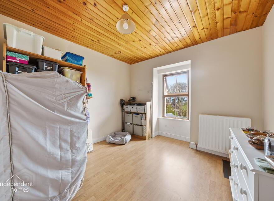 7 Upper Killyglen Road, Larne, BT40 2NA