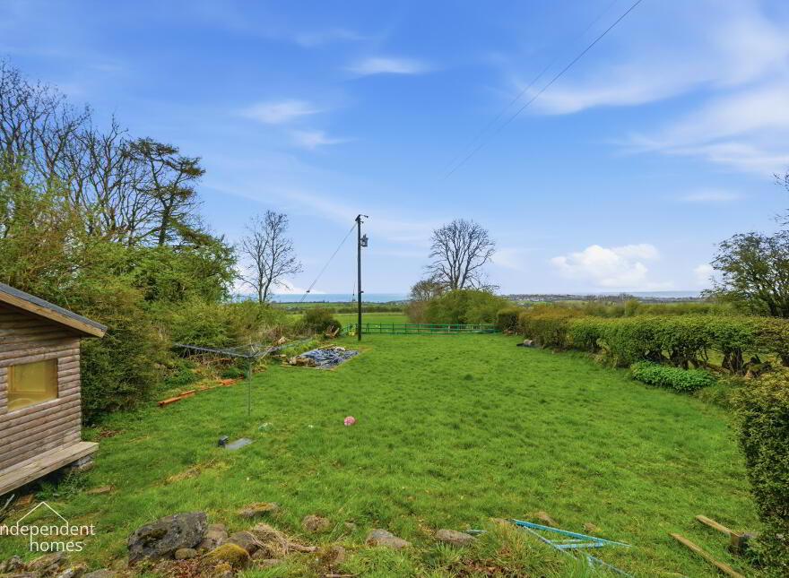 7 Upper Killyglen Road, Larne, BT40 2NA
