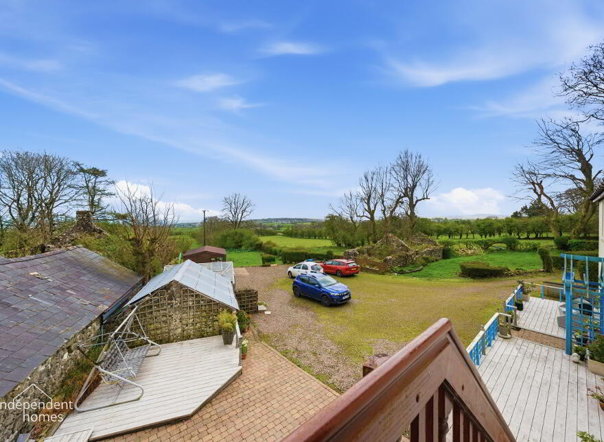 7 Upper Killyglen Road, Larne, BT40 2NA