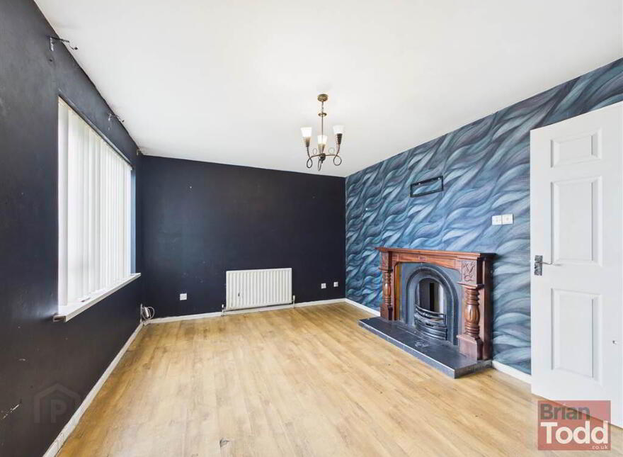 Blackcave Park, Larne, BT40 1TZ