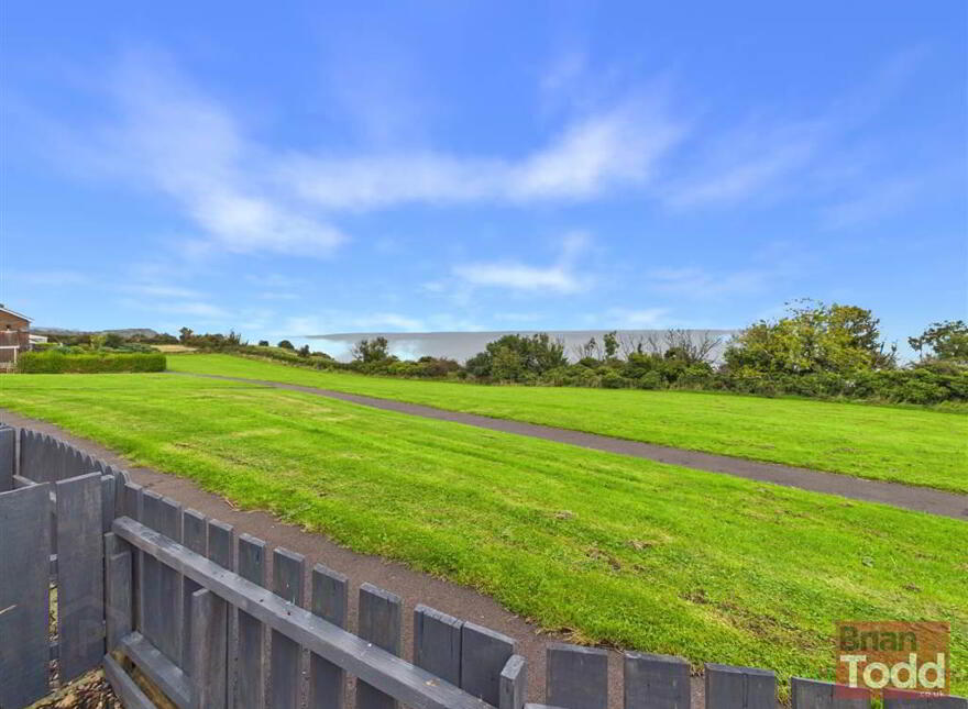 Blackcave Park, Larne, BT40 1TN