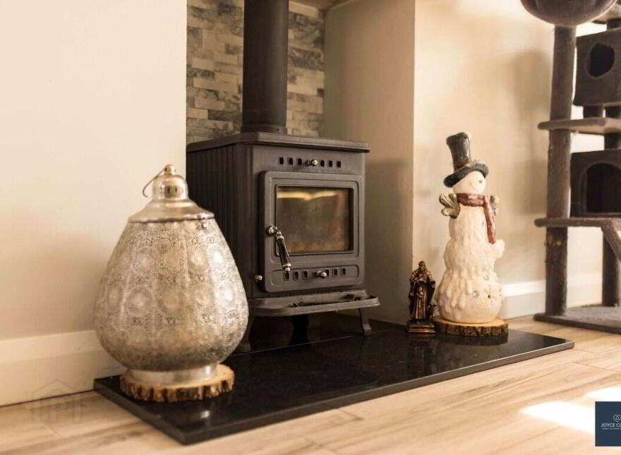 2 The Spires, Dungannon Road, Portadown, BT62 1FB