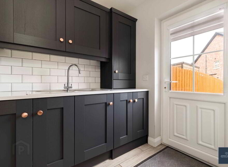 2 The Spires, Dungannon Road, Portadown, BT62 1FB