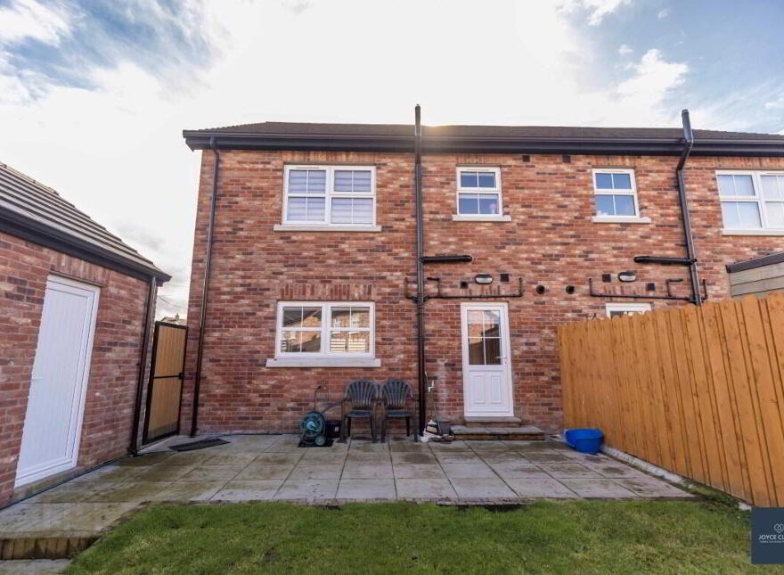 2 The Spires, Dungannon Road, Portadown, BT62 1FB
